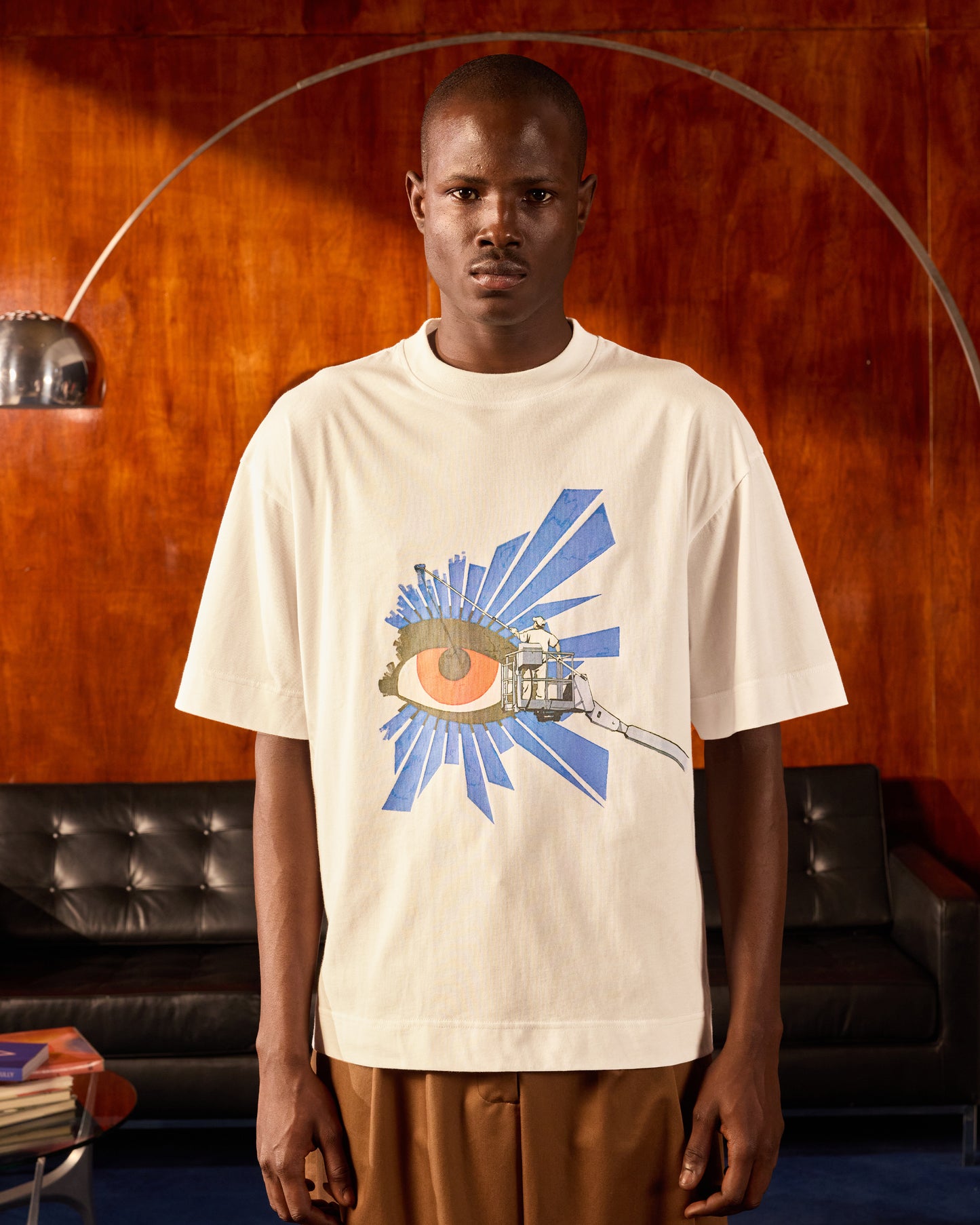 PAINTER MIDWEIGHT TEE IN WHITE