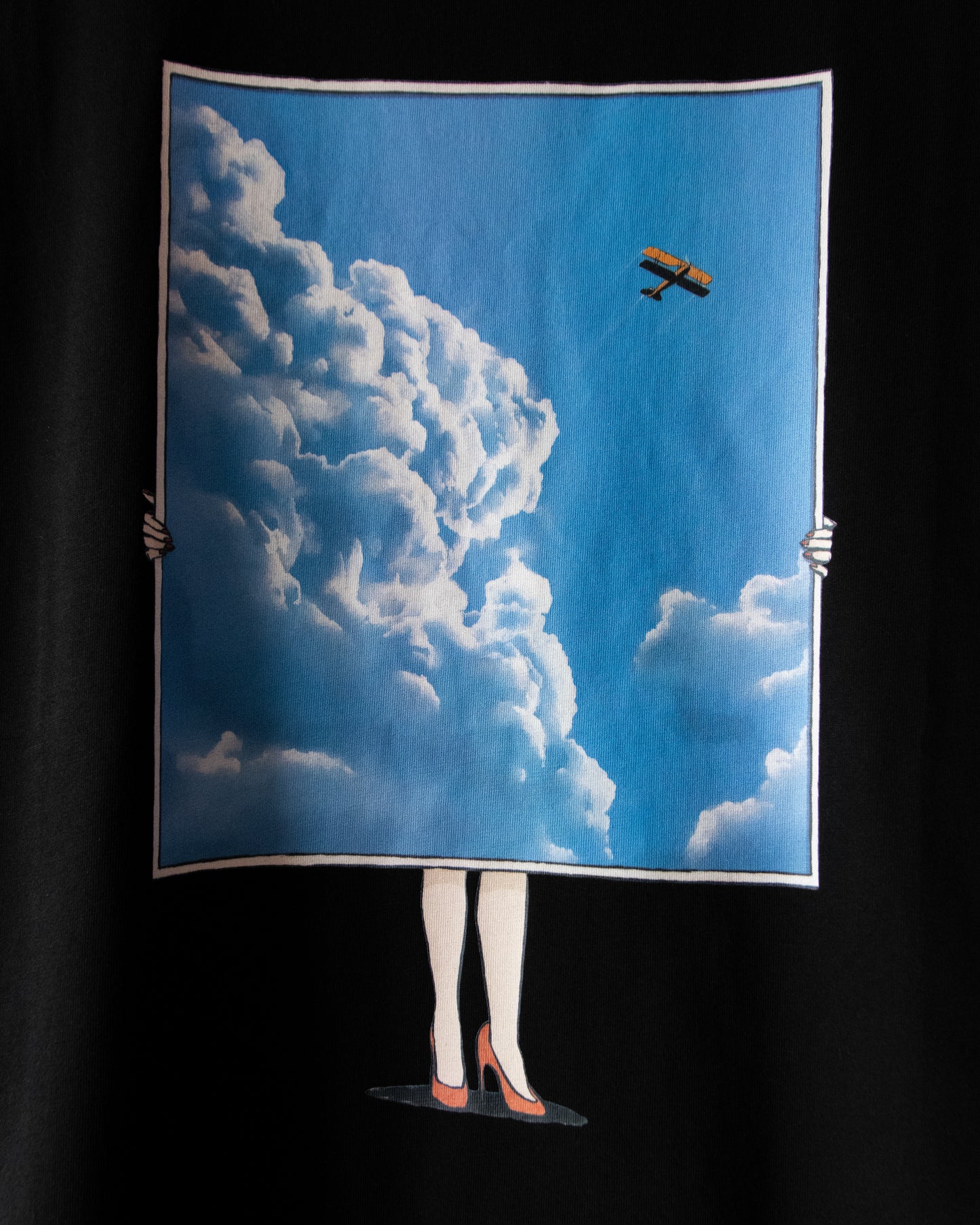 FRAME MIDWEIGHT TEE IN BLACK