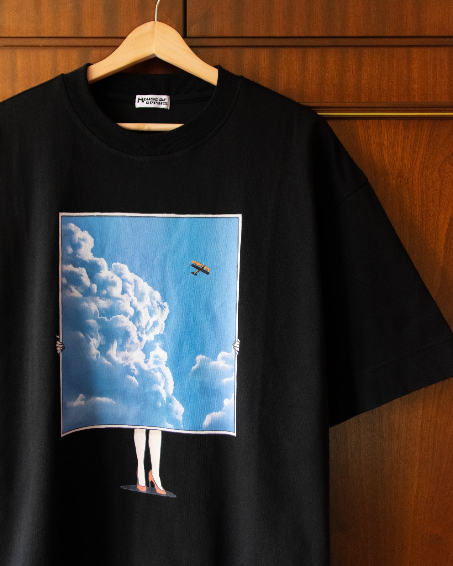 FRAME MIDWEIGHT TEE IN BLACK