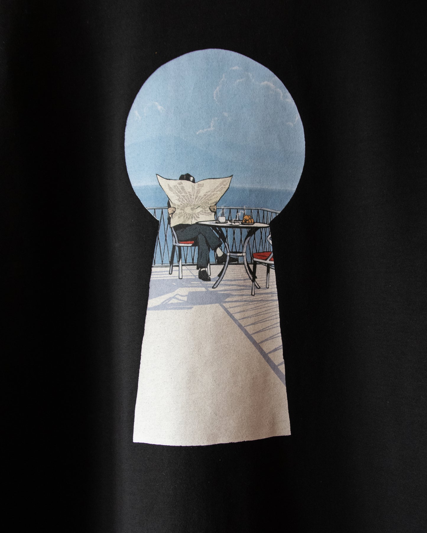 KEYHOLE HEAVYWEIGHT TEE IN BLACK