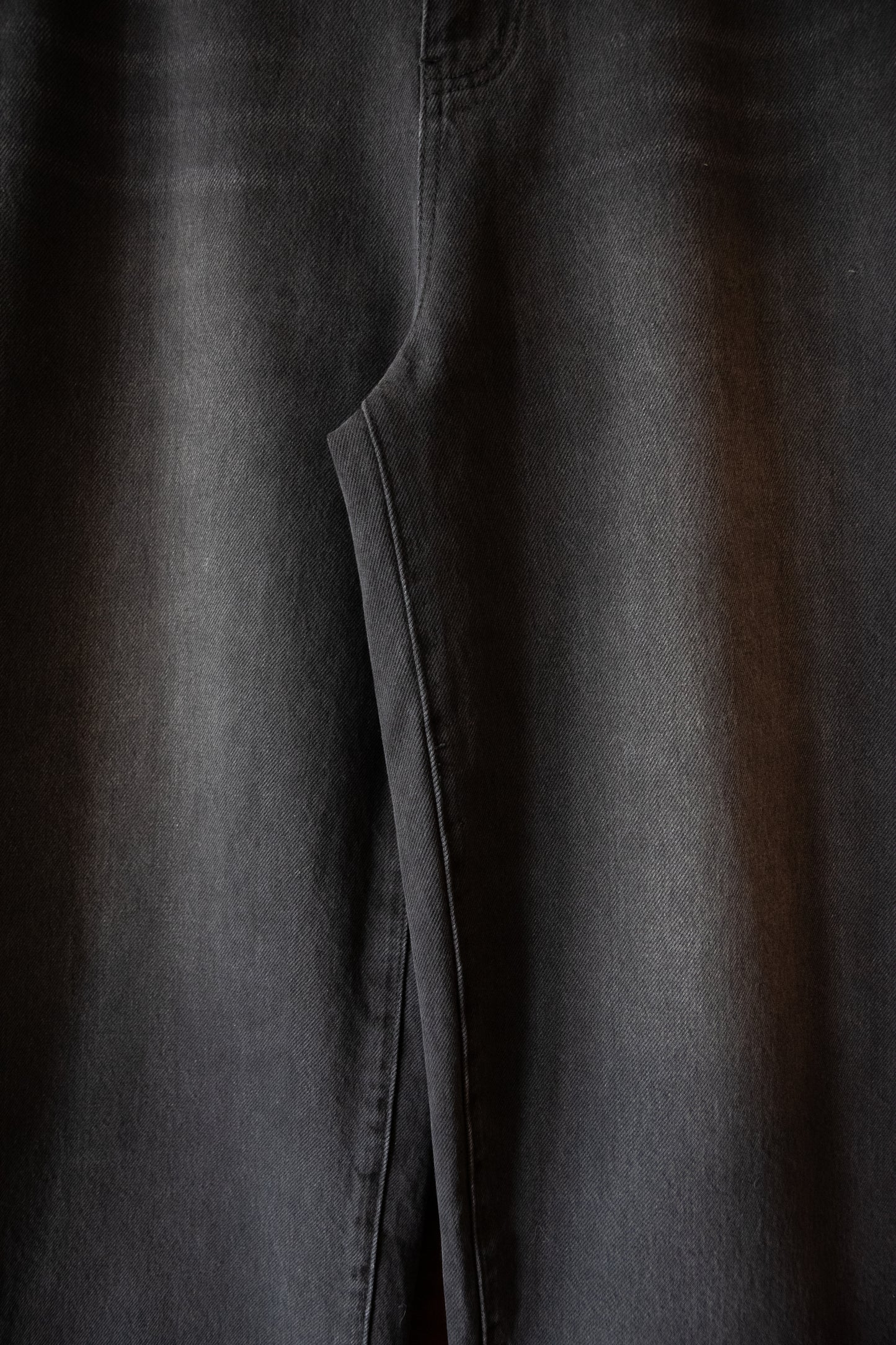 MELTING PATCH JEANS - VINTAGE BLACK