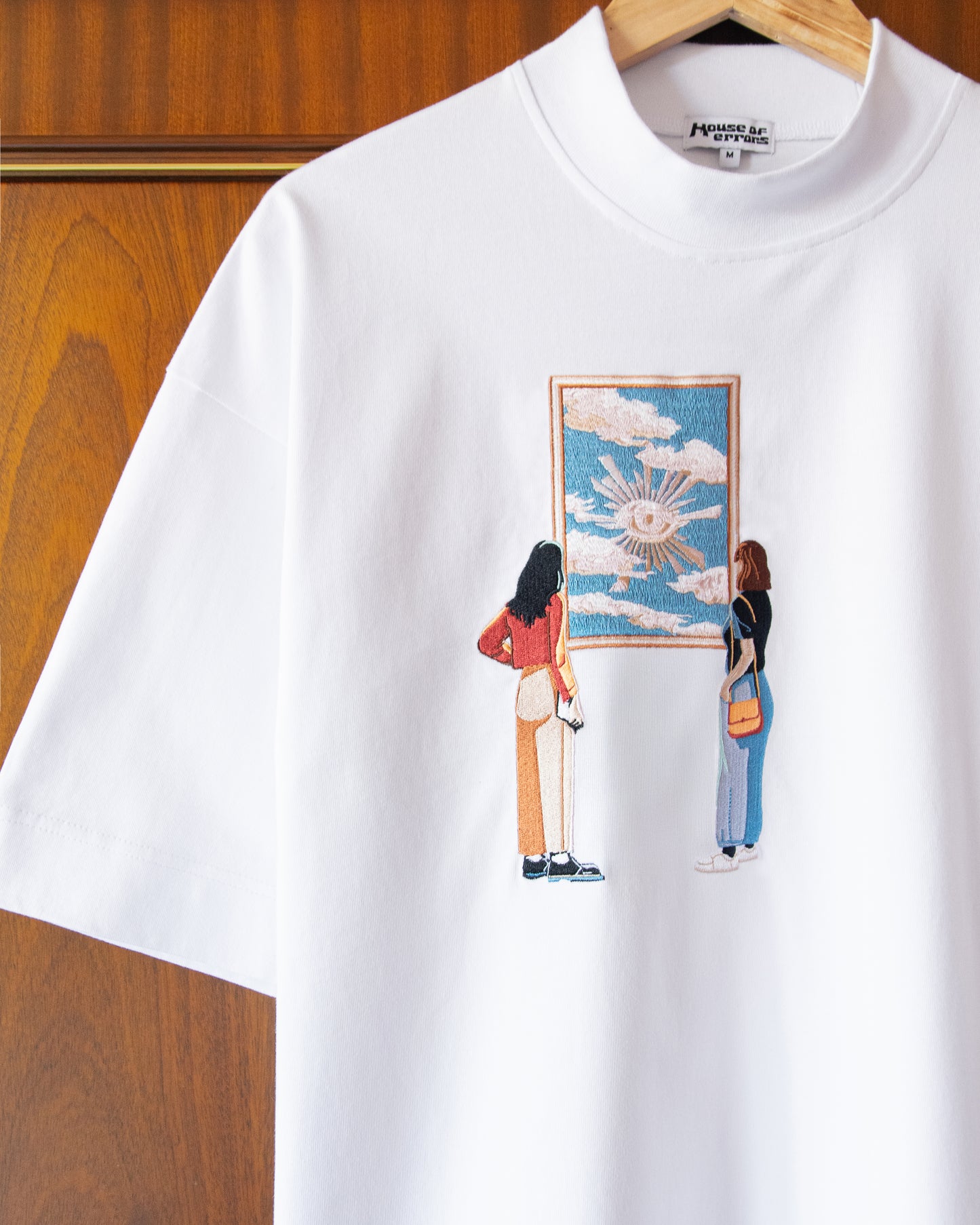 HEAVYWEIGHT GALLERY TEE
