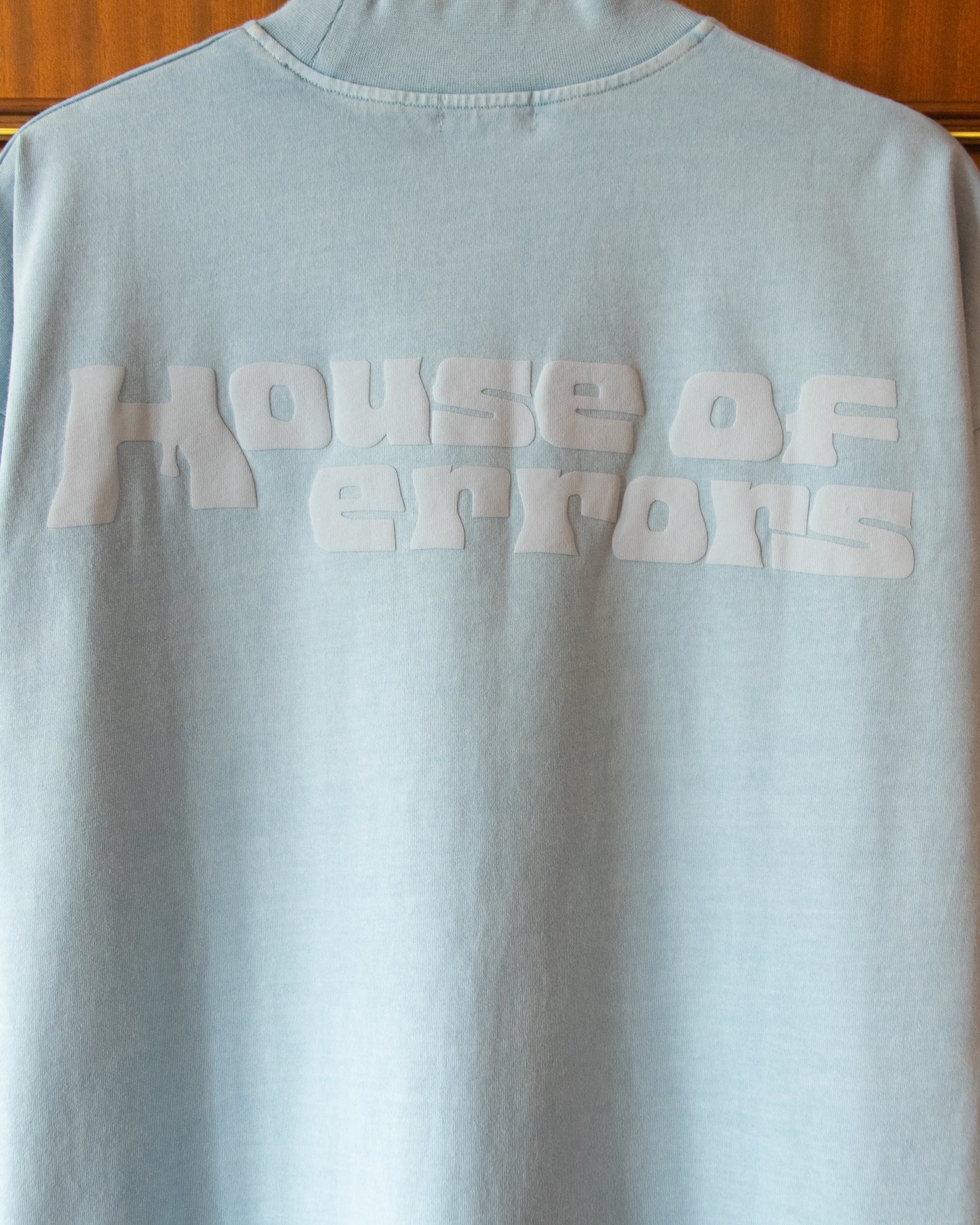 ALL-SEEING HEAVYWEIGHT TEE IN NEPTUNE