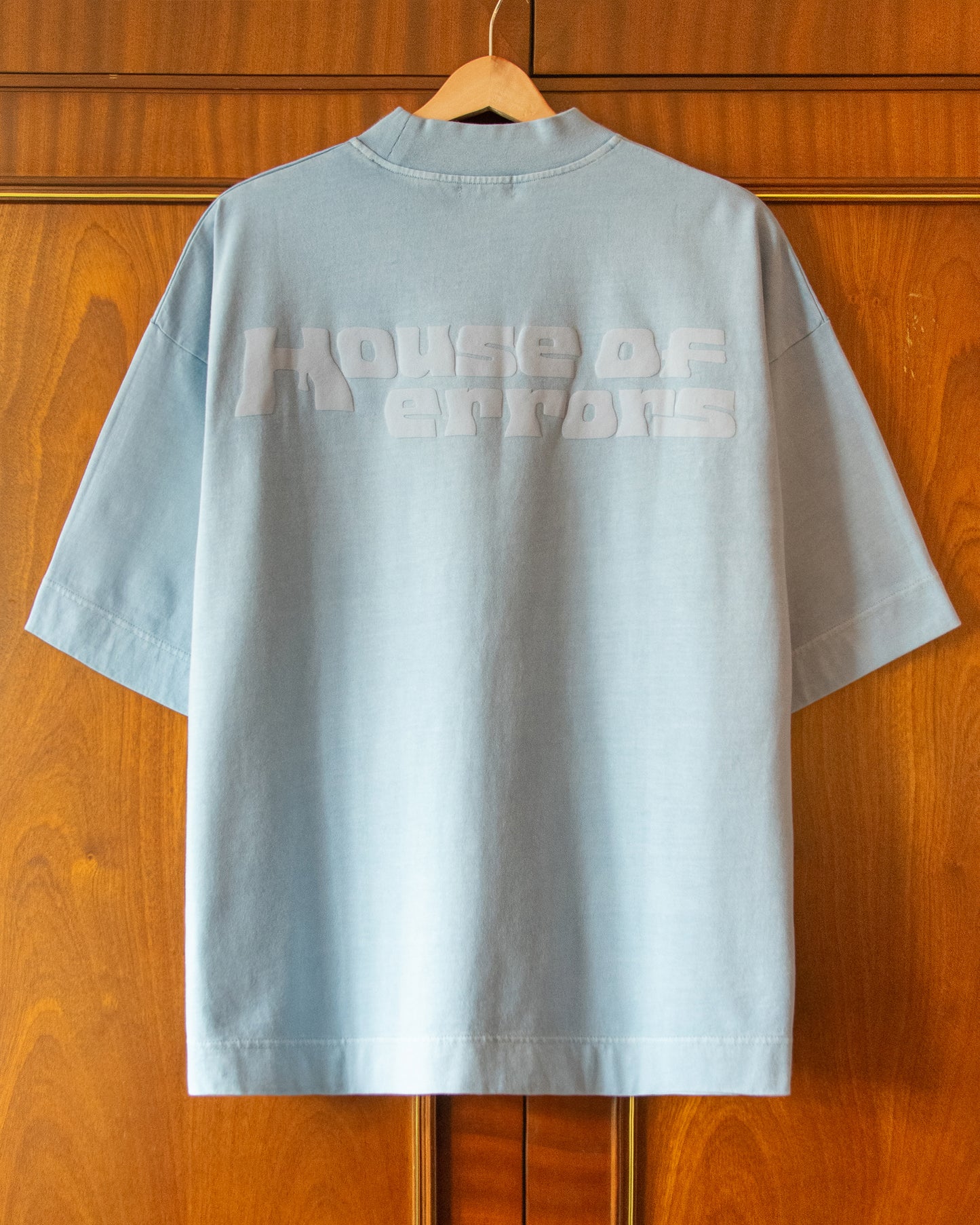 ALL-SEEING HEAVYWEIGHT TEE IN NEPTUNE