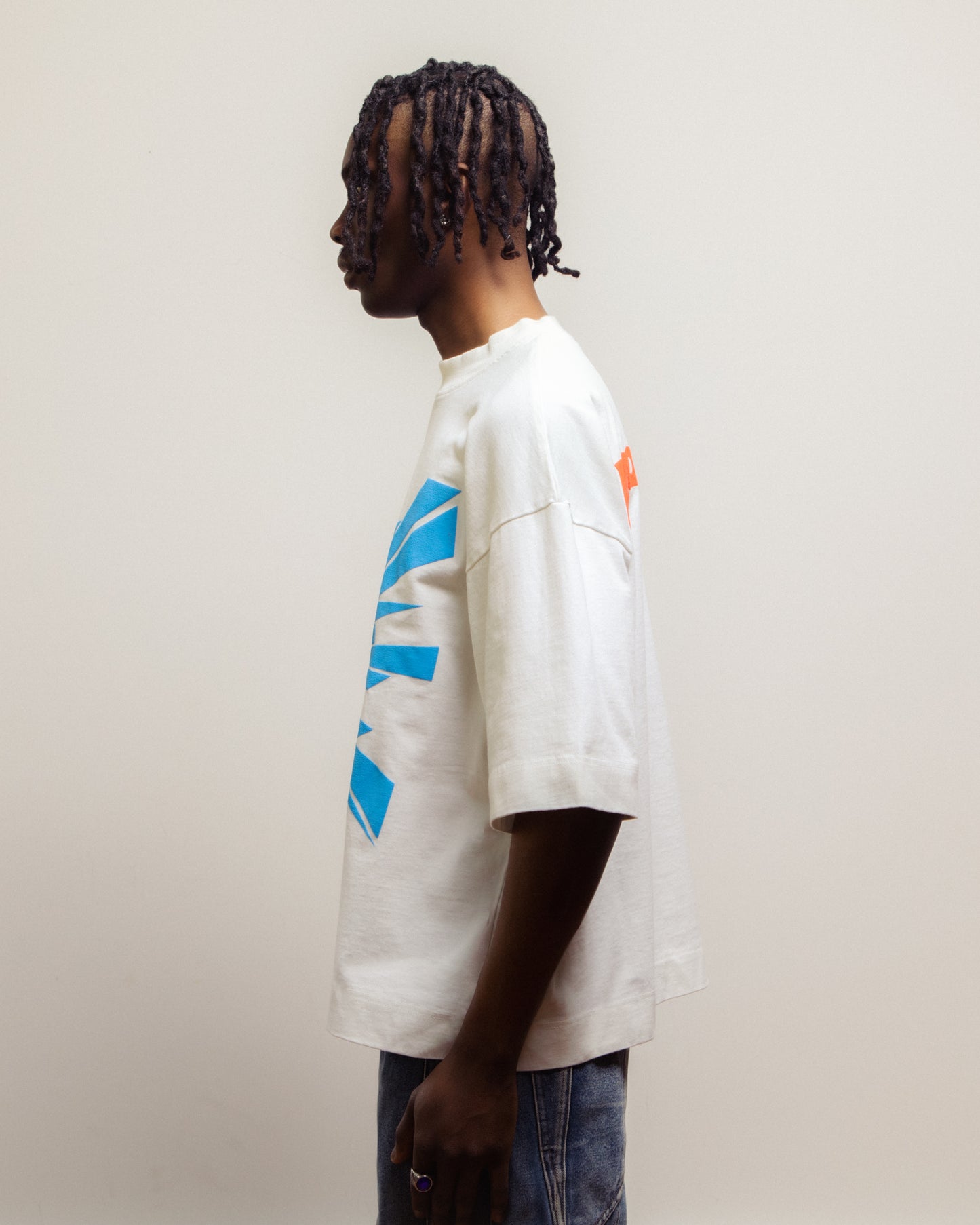 ALL-SEEING HEAVYWEIGHT TEE IN WHITE