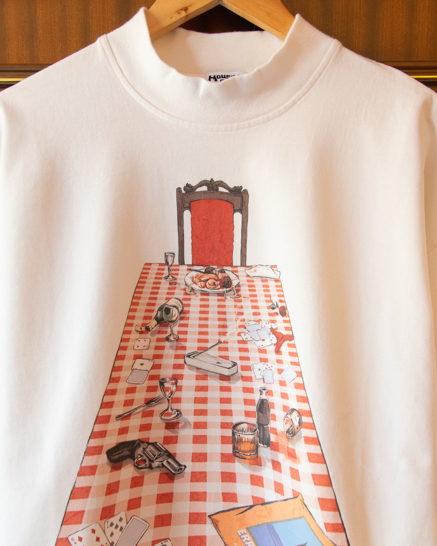 DINNER AT ERRORS' HEAVYWEIGHT TEE