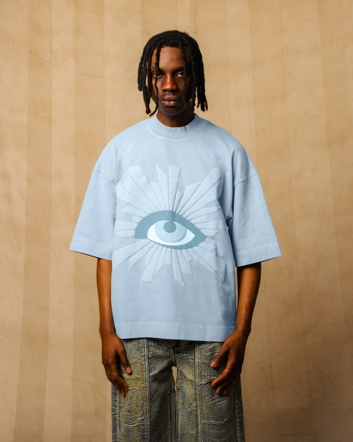 ALL-SEEING HEAVYWEIGHT TEE IN NEPTUNE