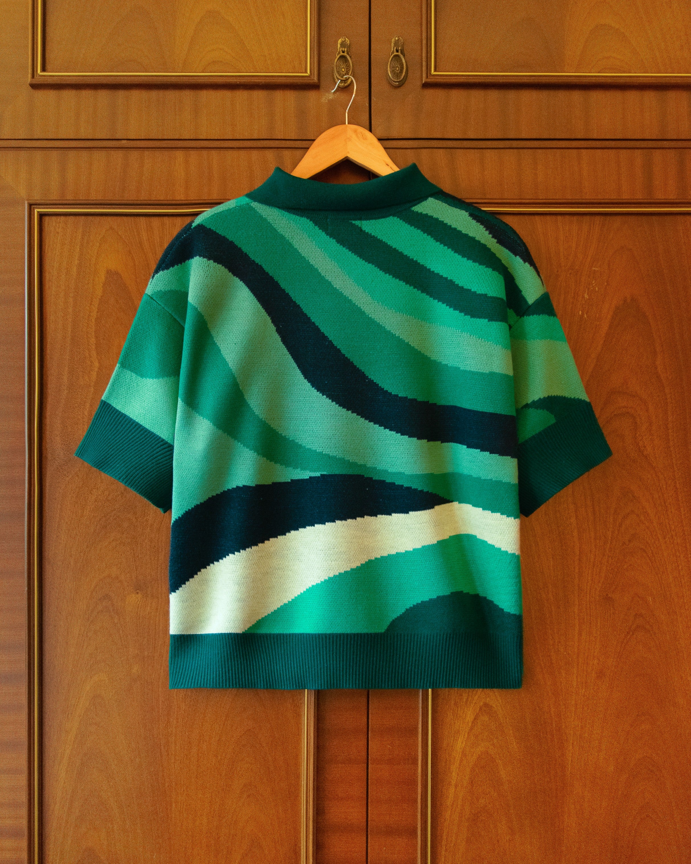 KNITTED HILLS POLO – HOUSE OF ERRORS