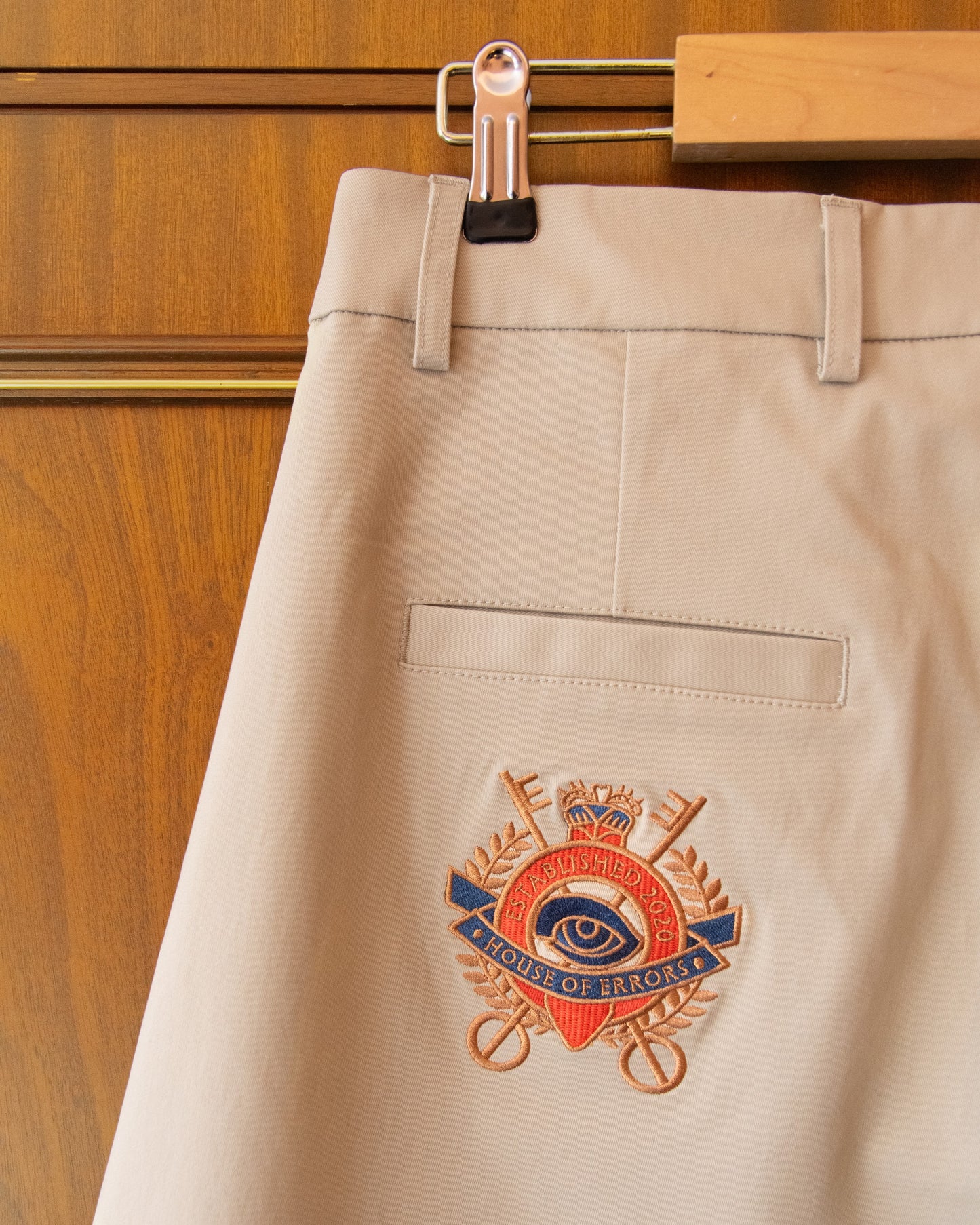 CROWN TROUSERS IN CREAM