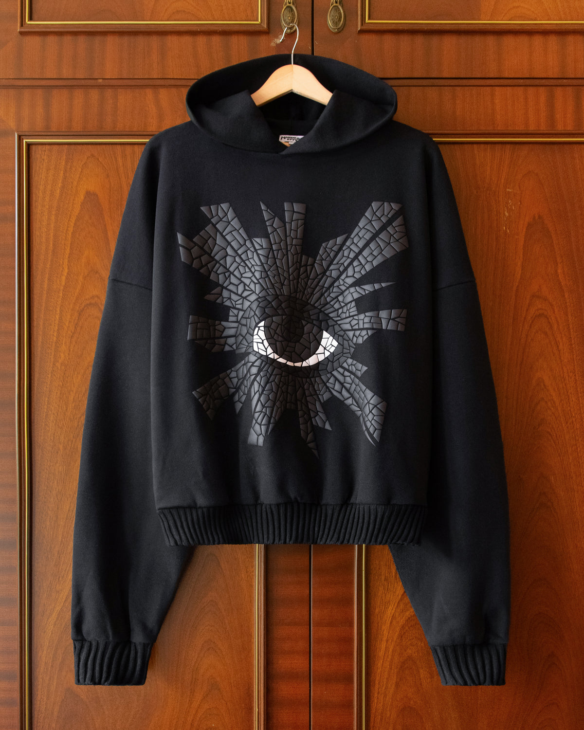MOSAIC ALL-SEEING HOODIE IN BLACK – HOUSE OF ERRORS
