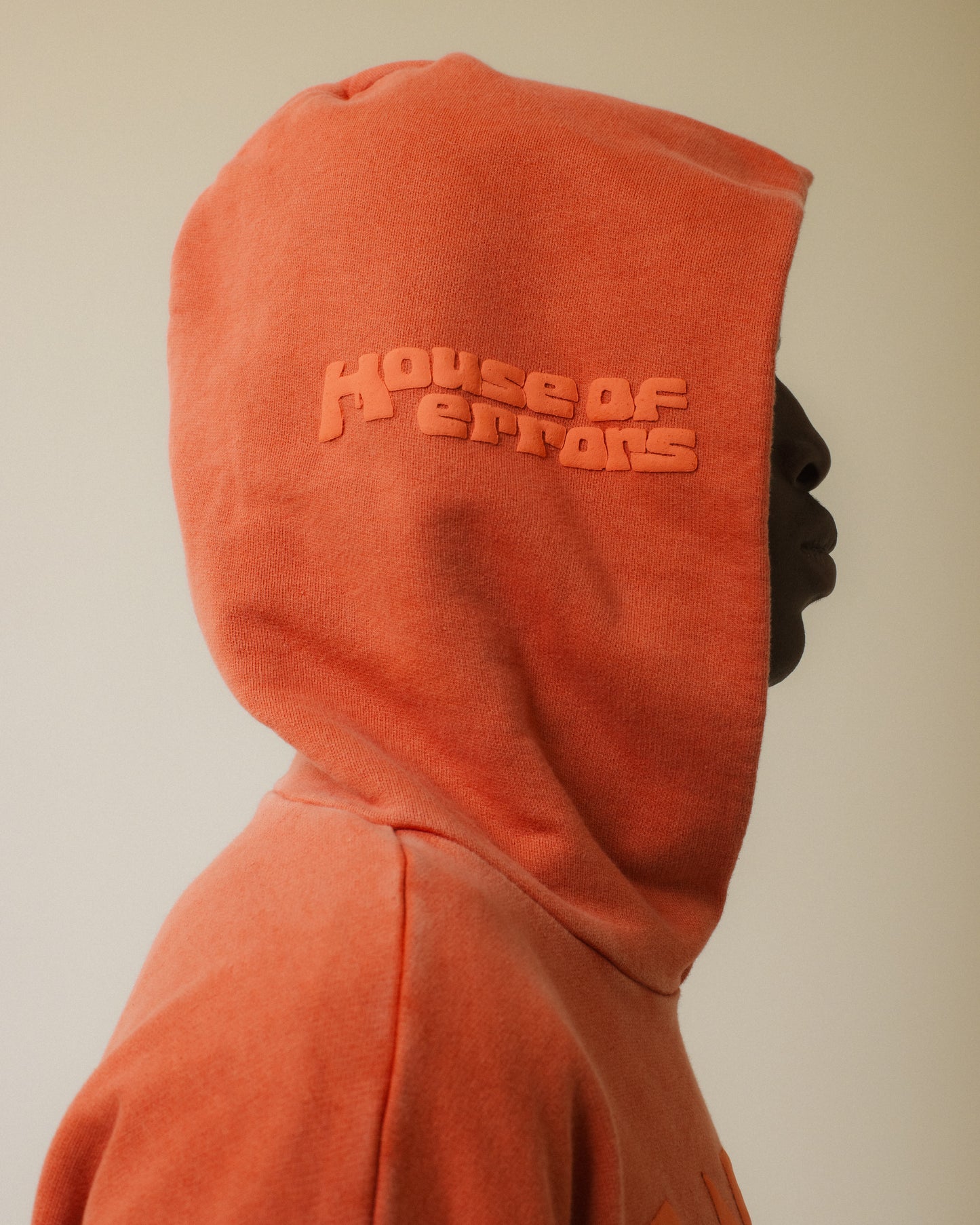 ALL-SEEING HOODIE IN SCARLET