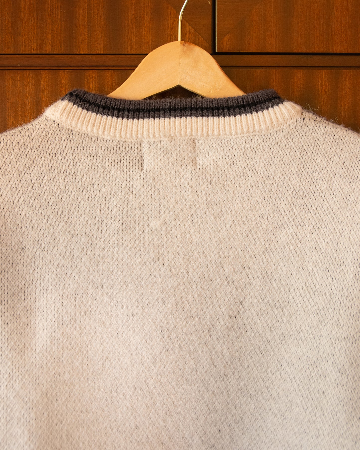 'TROIS CHAPEAUX' KNITTED SWEATER