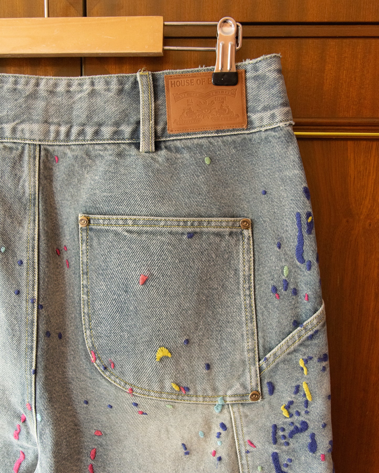 EMBROIDERED CARPENTER DENIM SHORTS