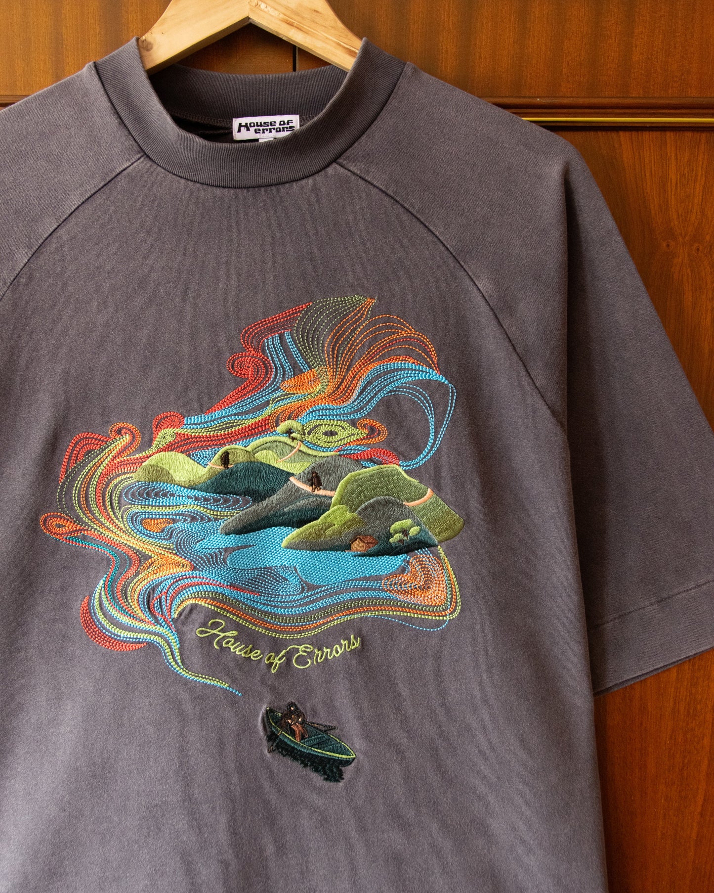 VISIONS ADRIFT TEE