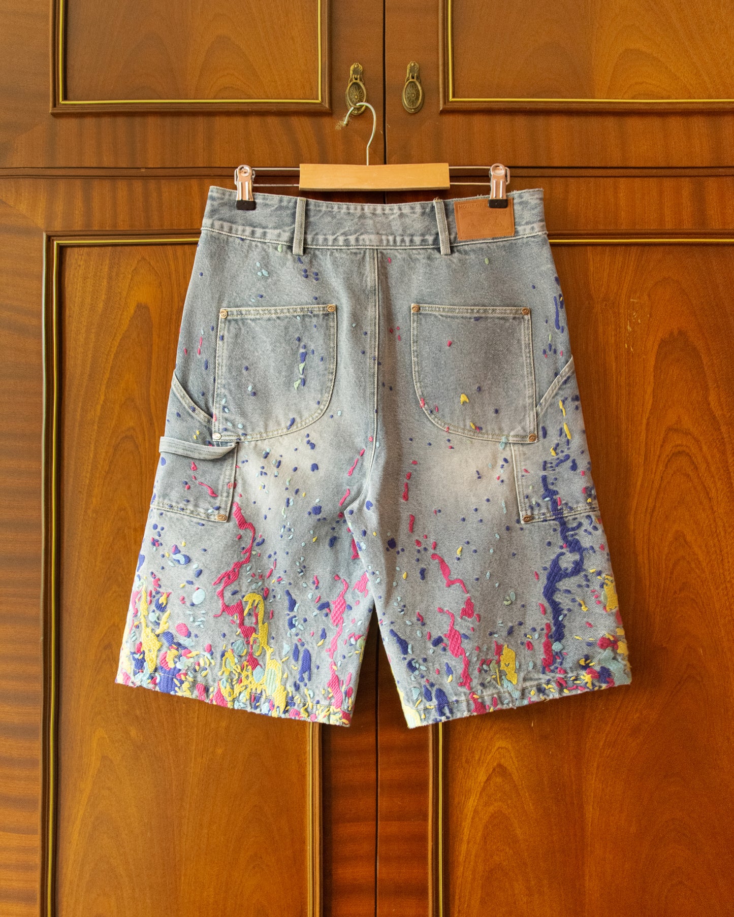 EMBROIDERED CARPENTER DENIM SHORTS