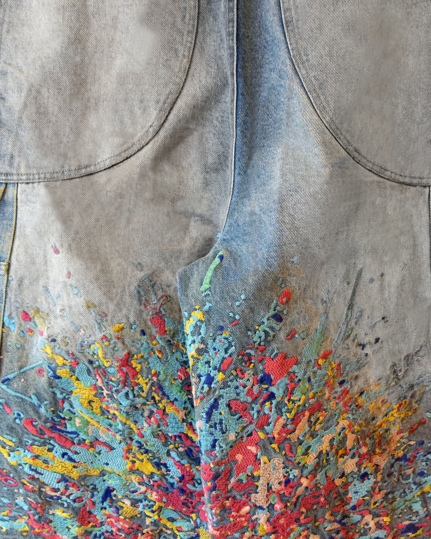 EMBROIDERED CARPENTER JEANS