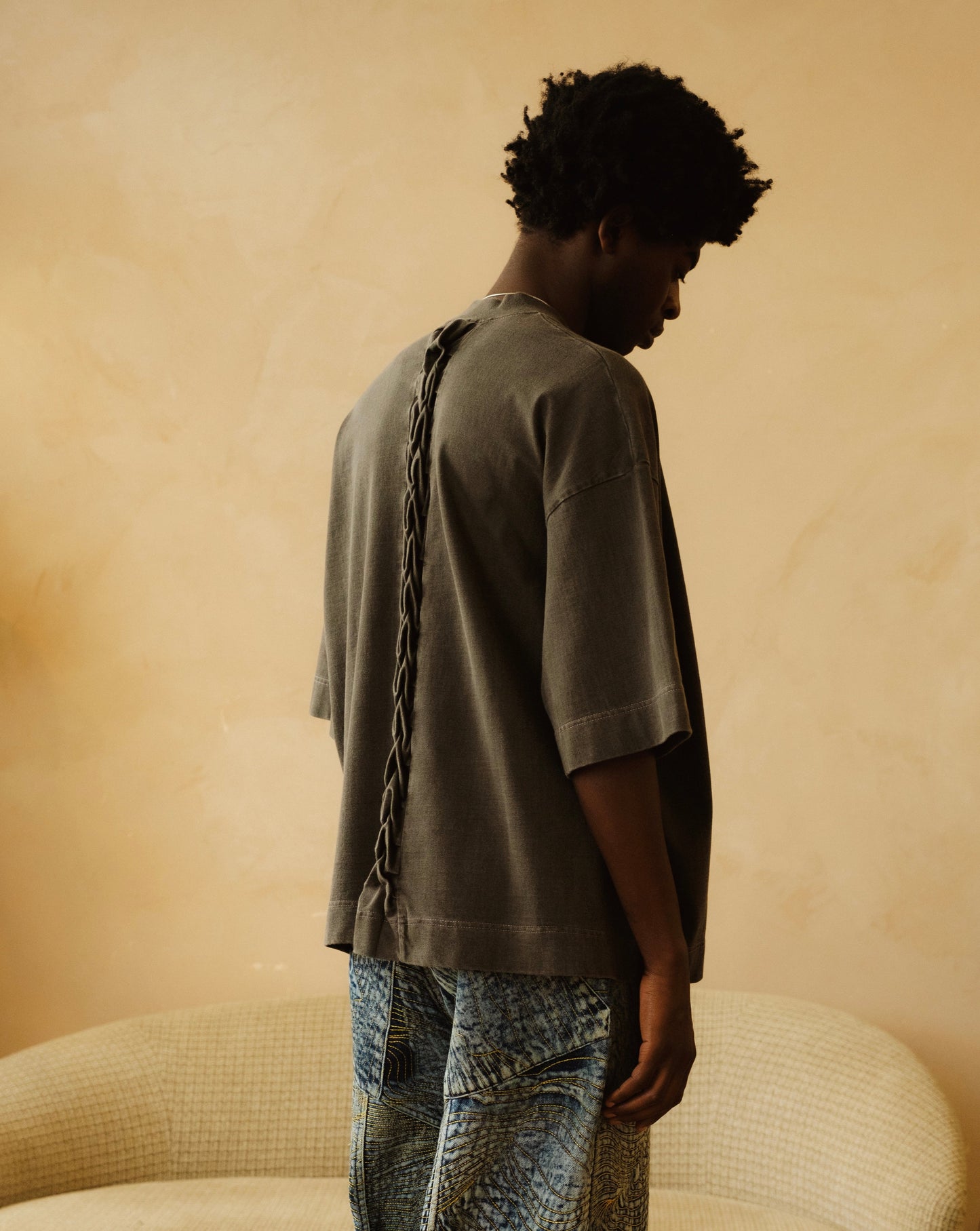 SPINAL CORD HEAVYWEIGHT TEE IN SABLE