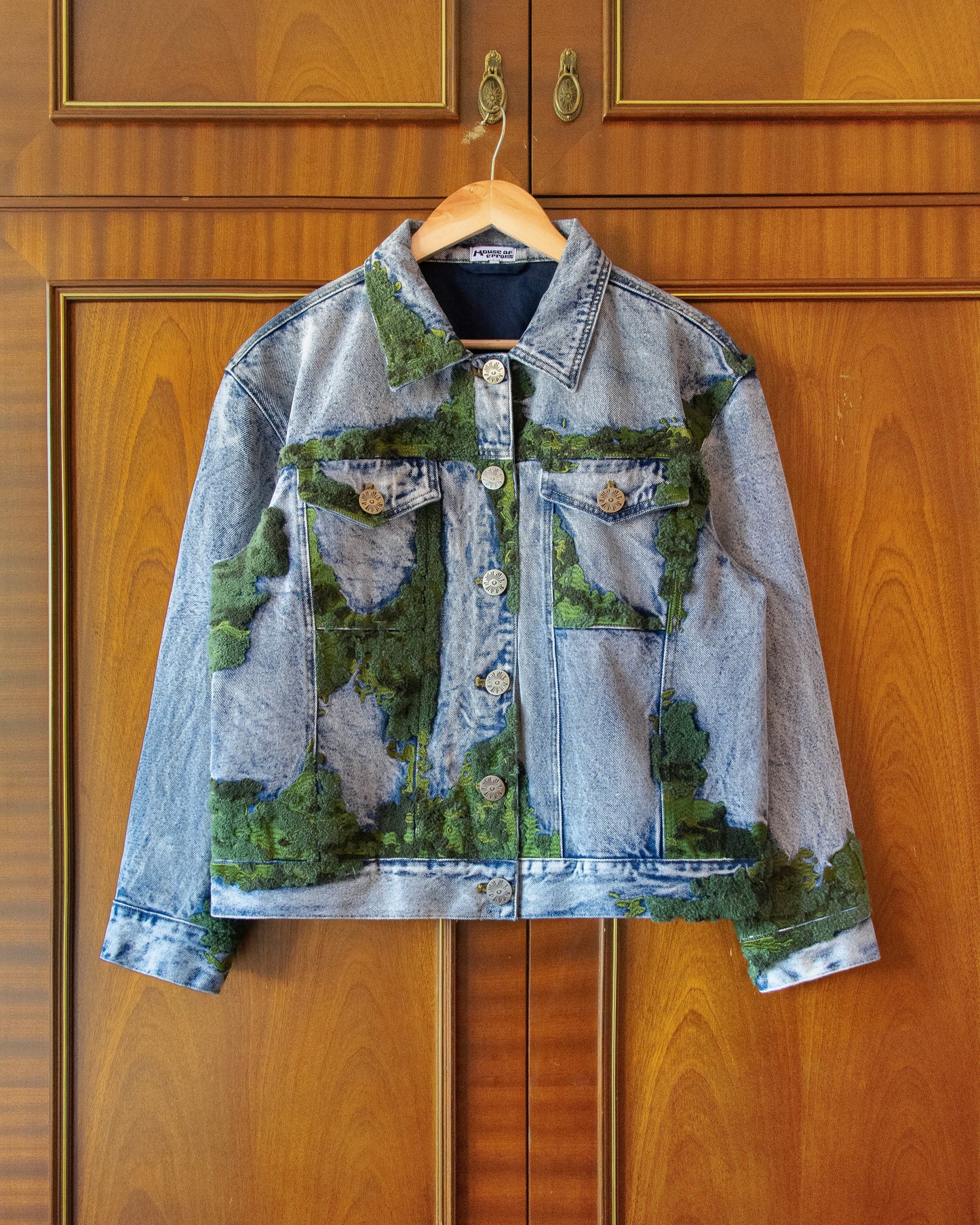 EMBROIDERED MOSS DENIM JACKET
