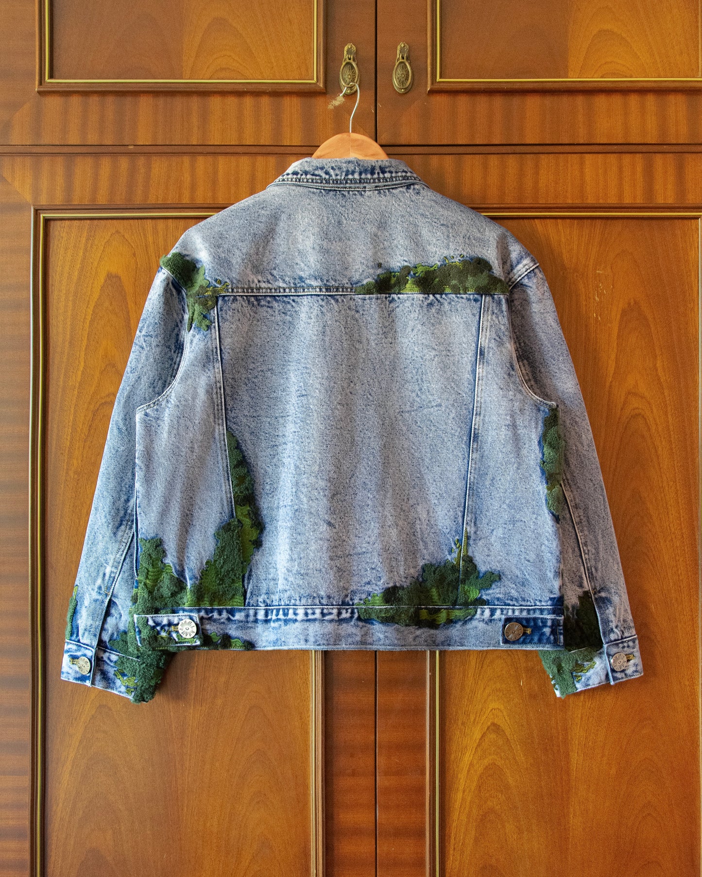 EMBROIDERED MOSS DENIM JACKET