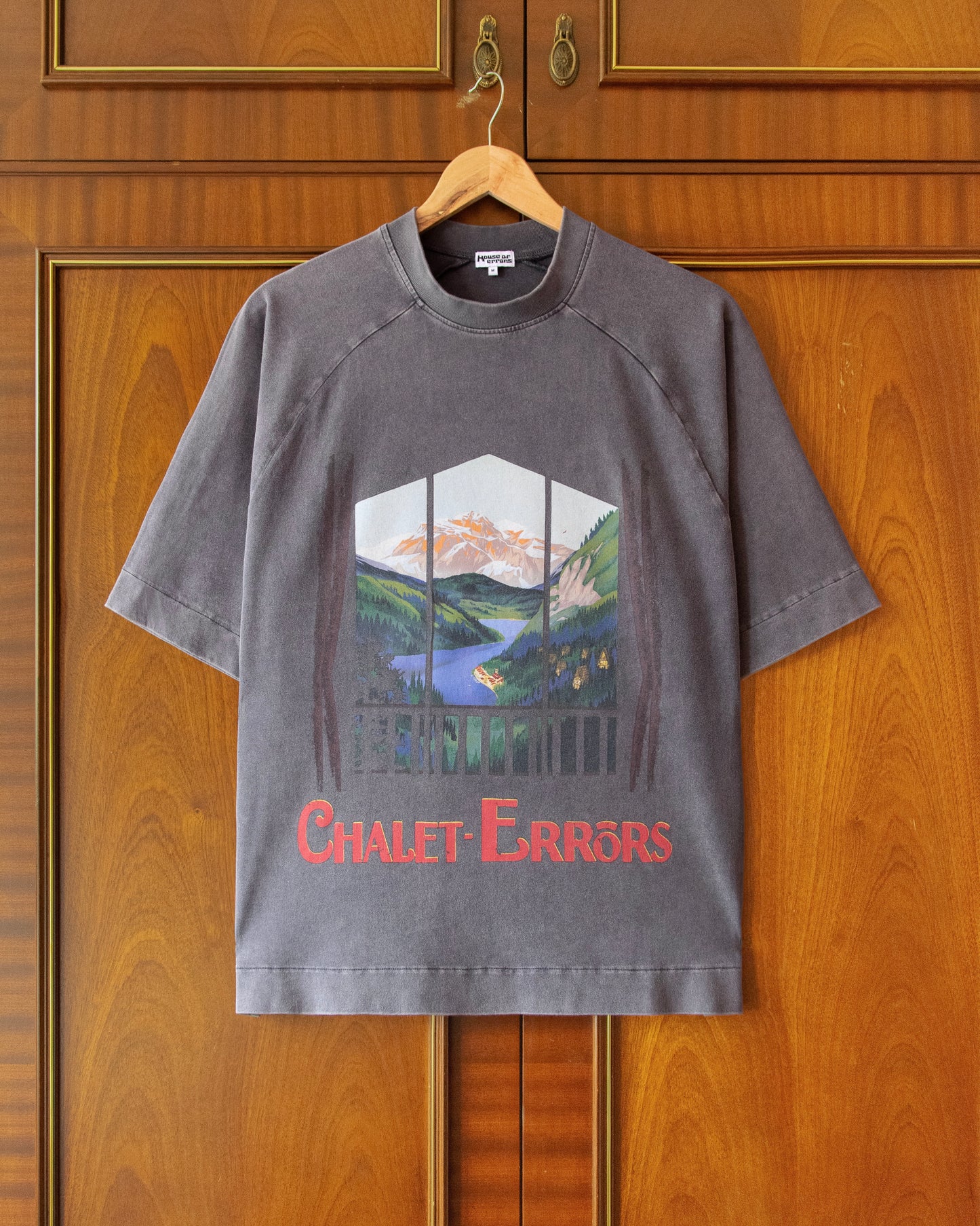 CHALET ERRORS TEE