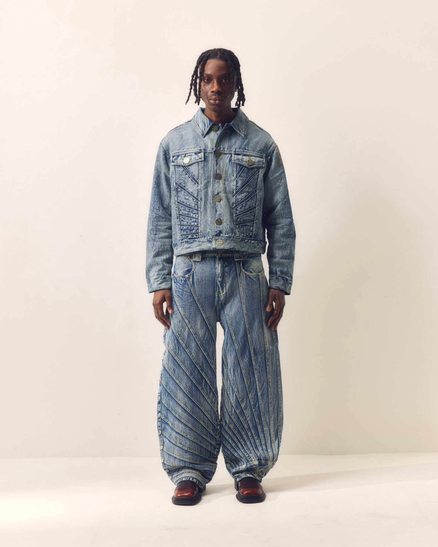 ALL-SEEING JEANS