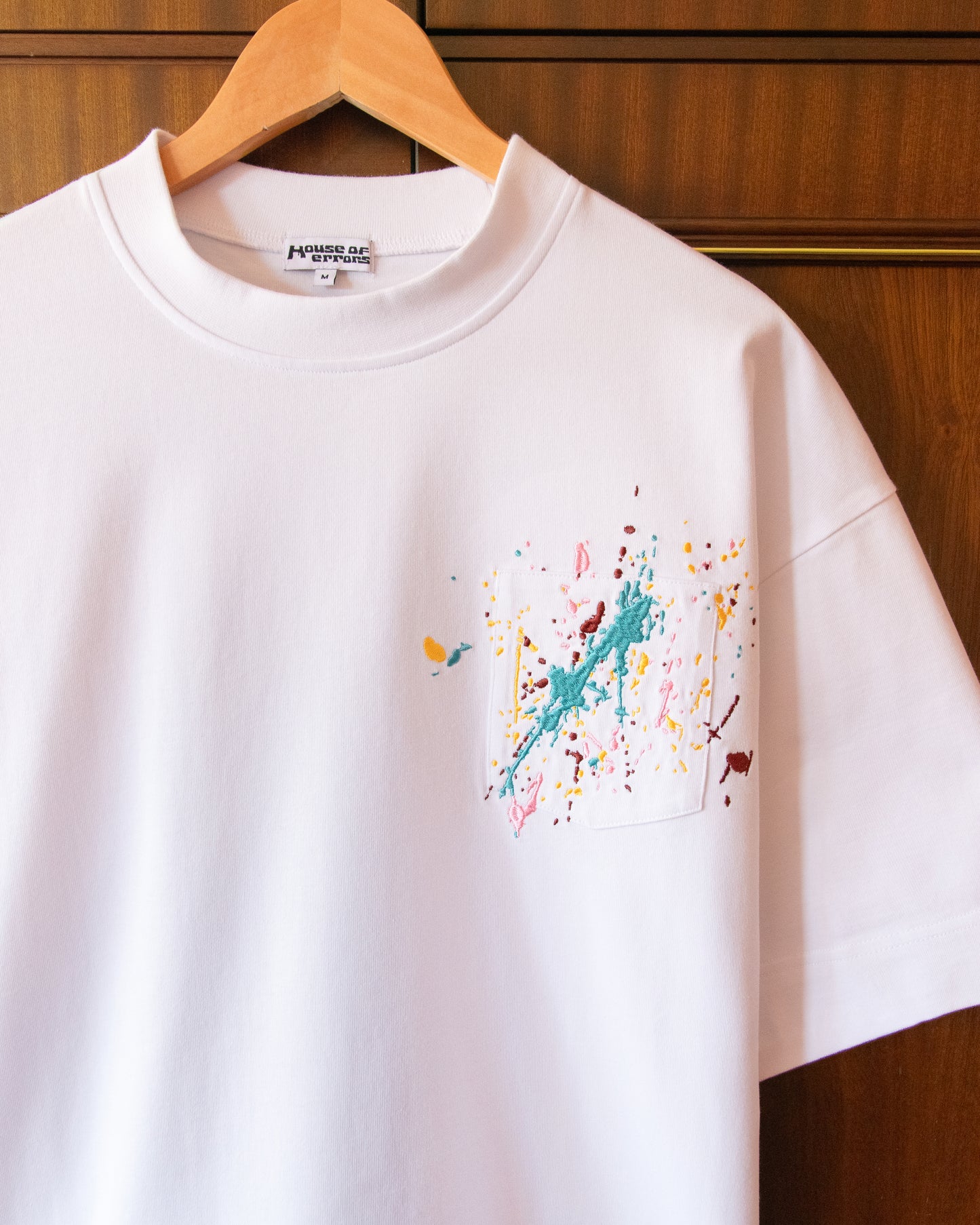 EMBROIDERED PAINT SPLATTER TEE