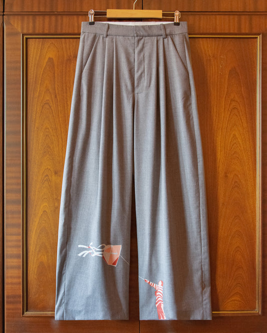 PLEATED WOOL KITE TROUSERS IN GREY