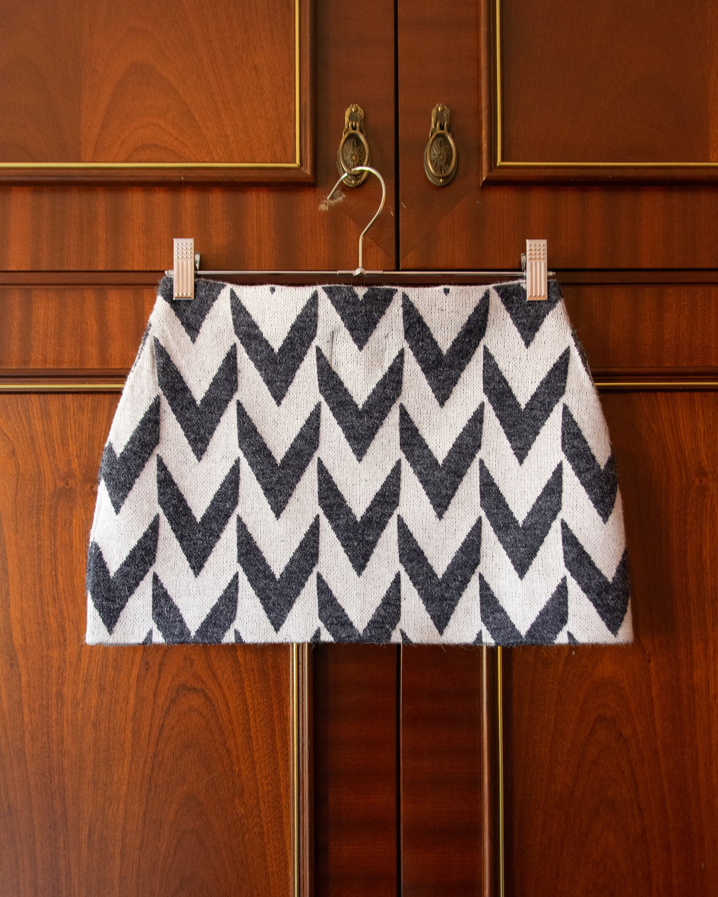 KNITTED FOOTBALL SKIRT