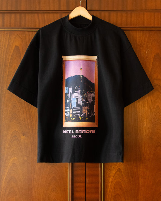 HOTEL ERRORS HEAVYWEIGHT TEE - SEOUL (BLACK)