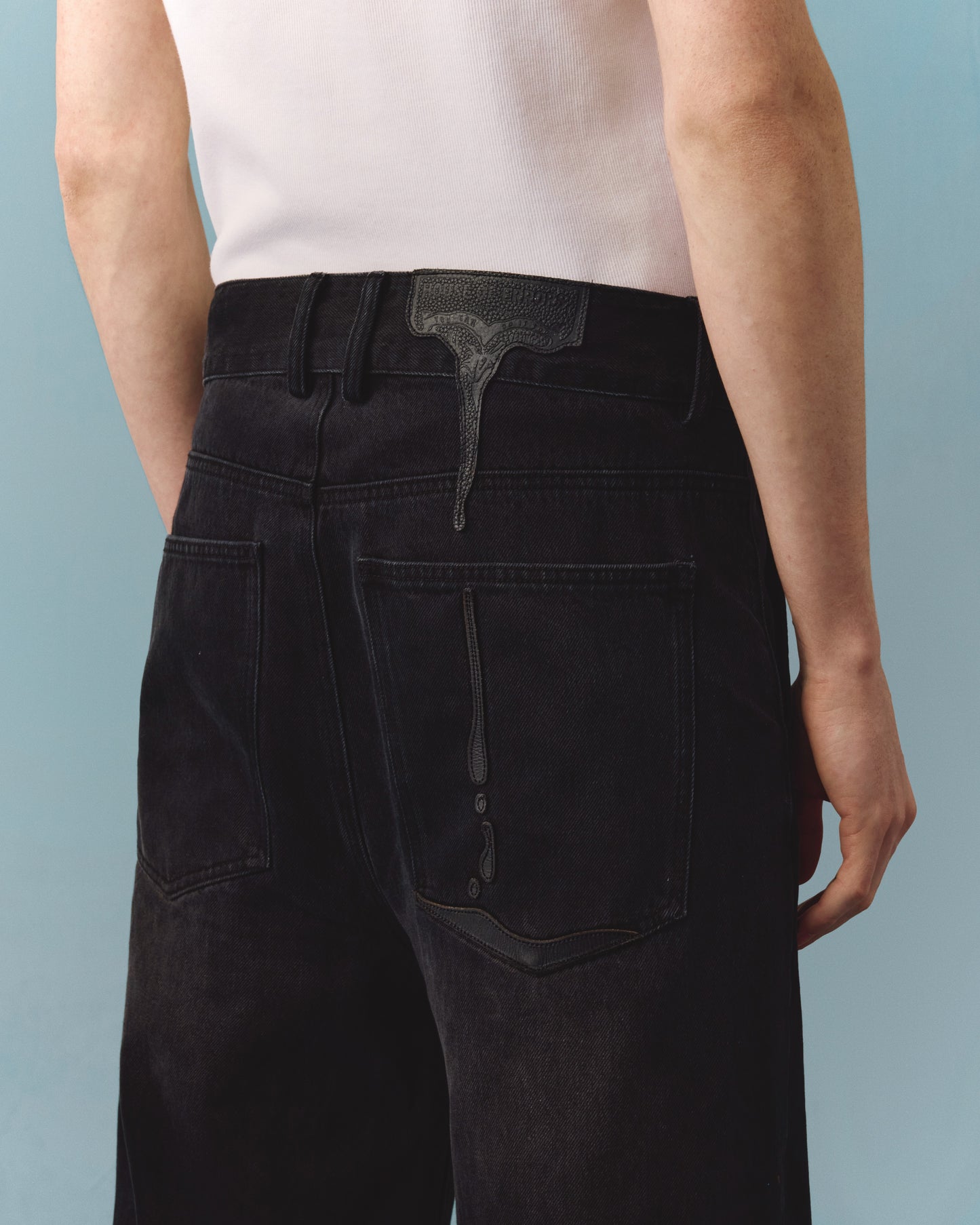 MELTING PATCH JEANS - VINTAGE BLACK