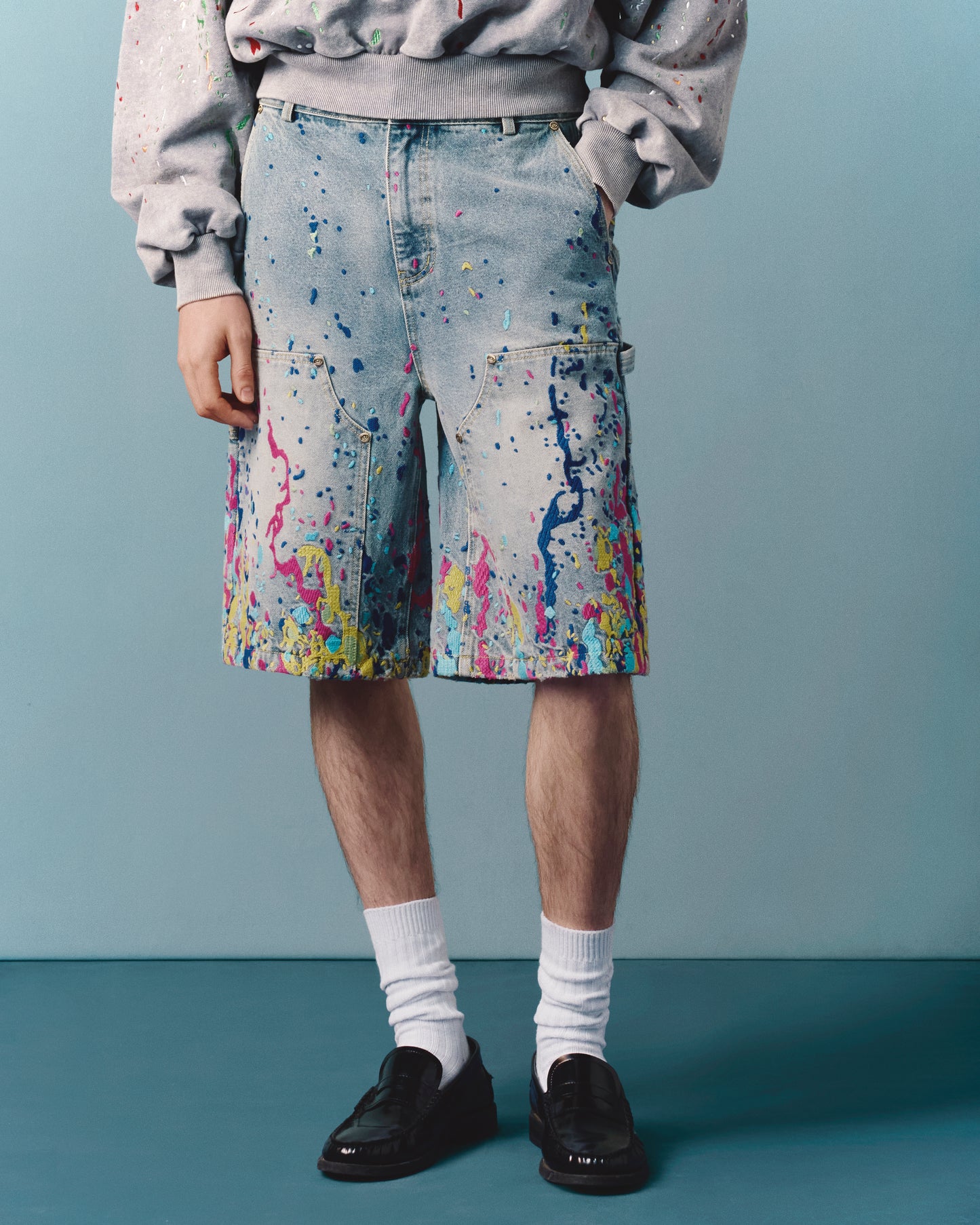 EMBROIDERED CARPENTER DENIM SHORTS