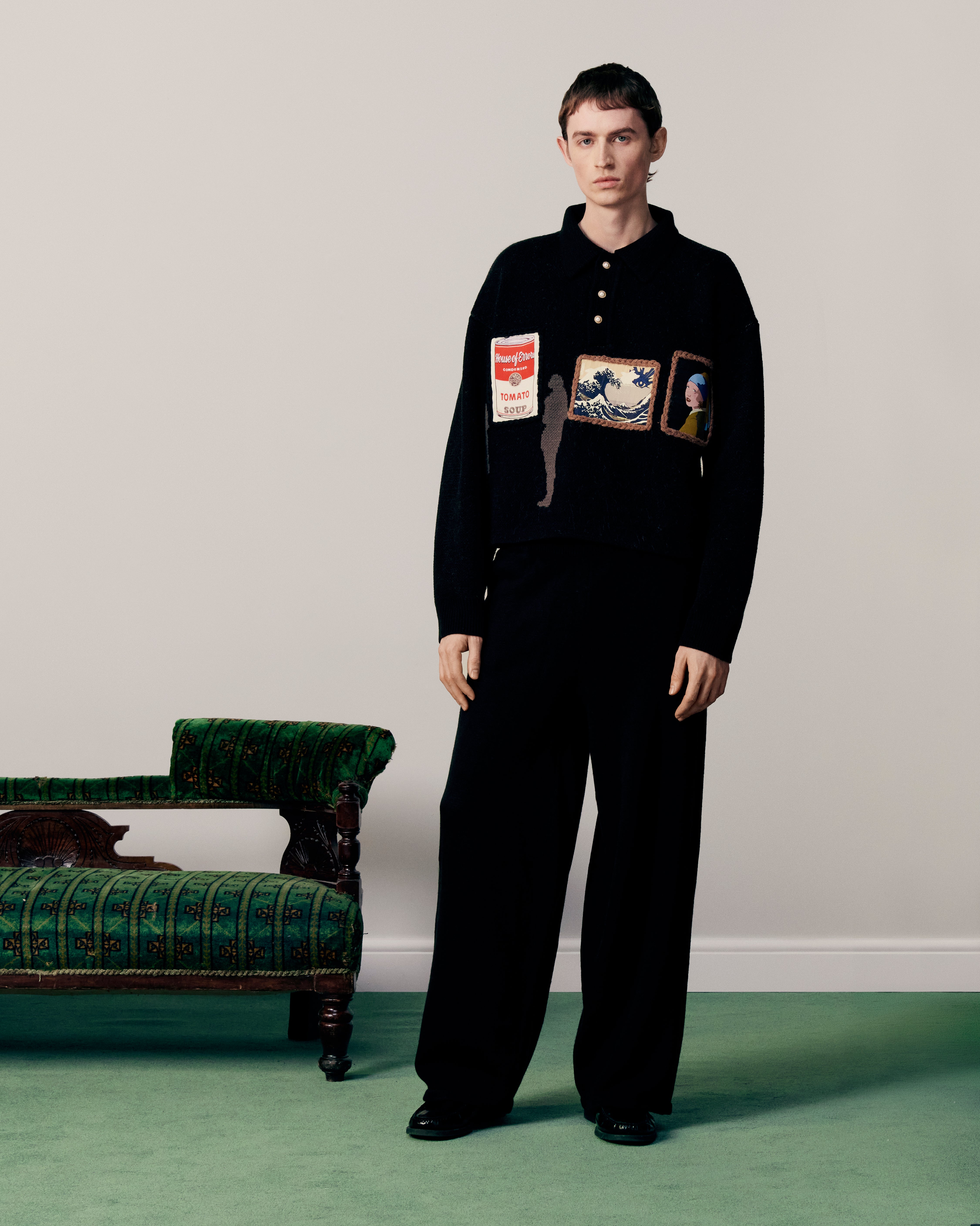 KNITTED GALLERY SWEATER IN BLACK – HOUSE OF ERRORS