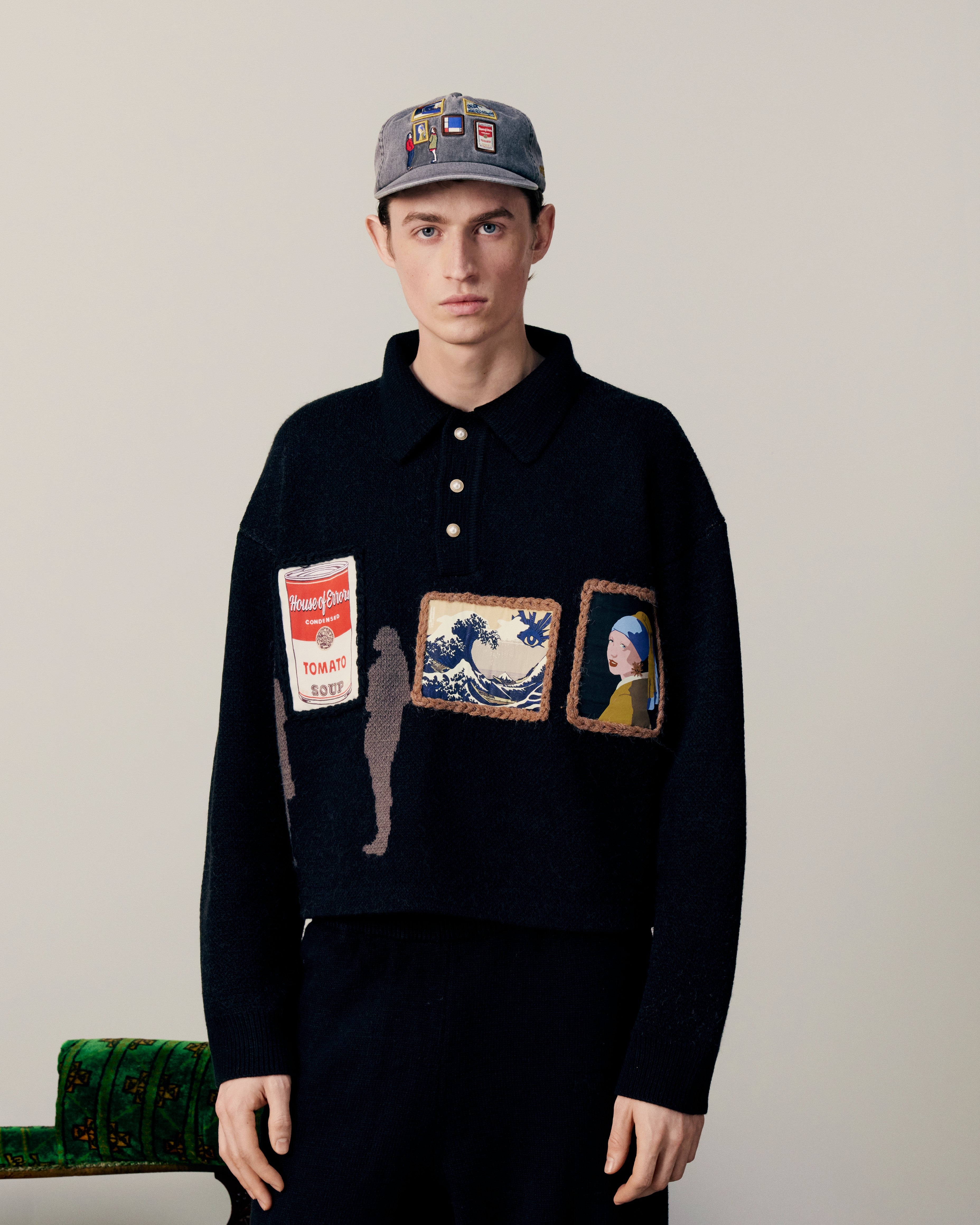KNITTED GALLERY SWEATER IN BLACK – HOUSE OF ERRORS