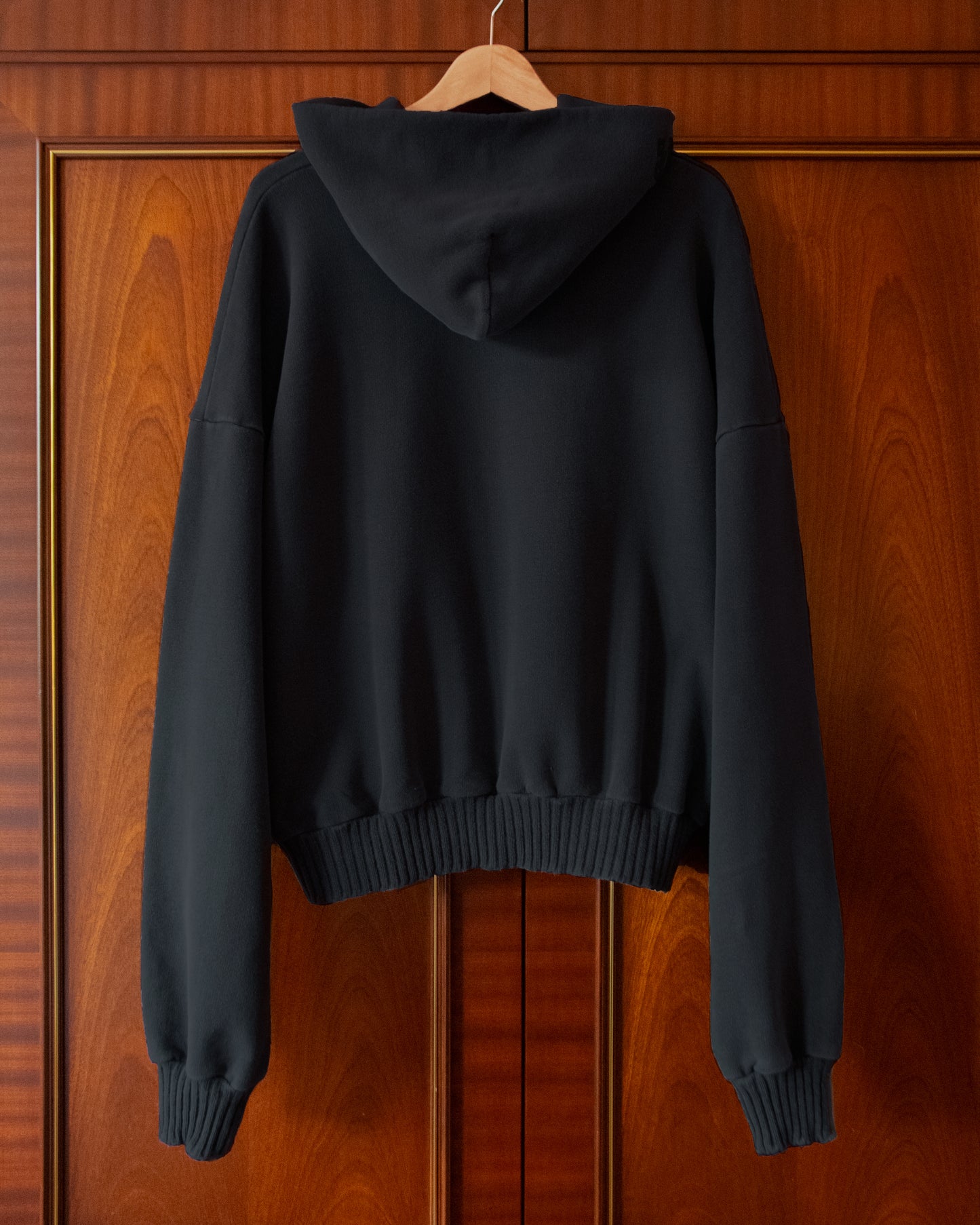 ALL-SEEING HOODIE IN BLACK