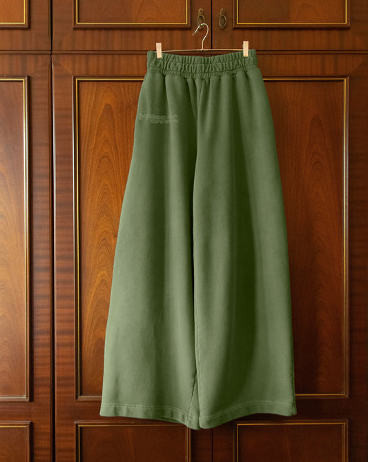 RELAXED JOGGERS IN EMERALD