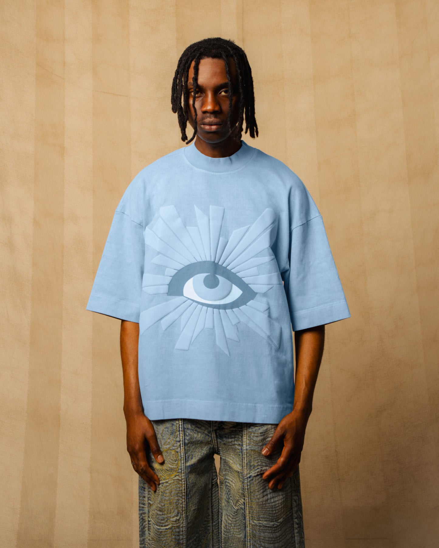 ALL-SEEING HEAVYWEIGHT TEE IN NEPTUNE