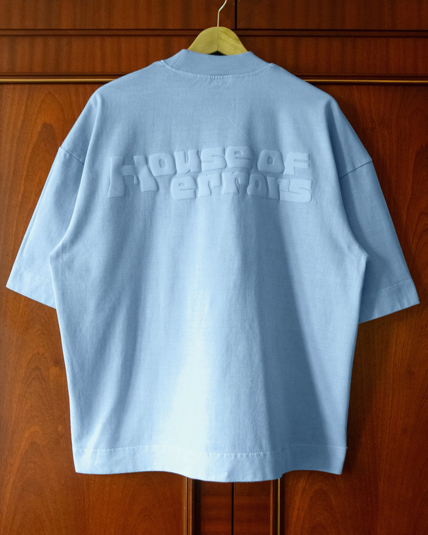 ALL-SEEING HEAVYWEIGHT TEE IN NEPTUNE
